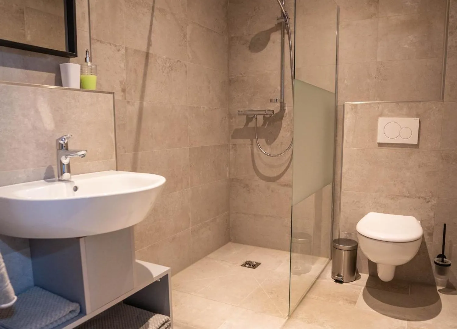 Skr Design Aparthotel Garbsen
