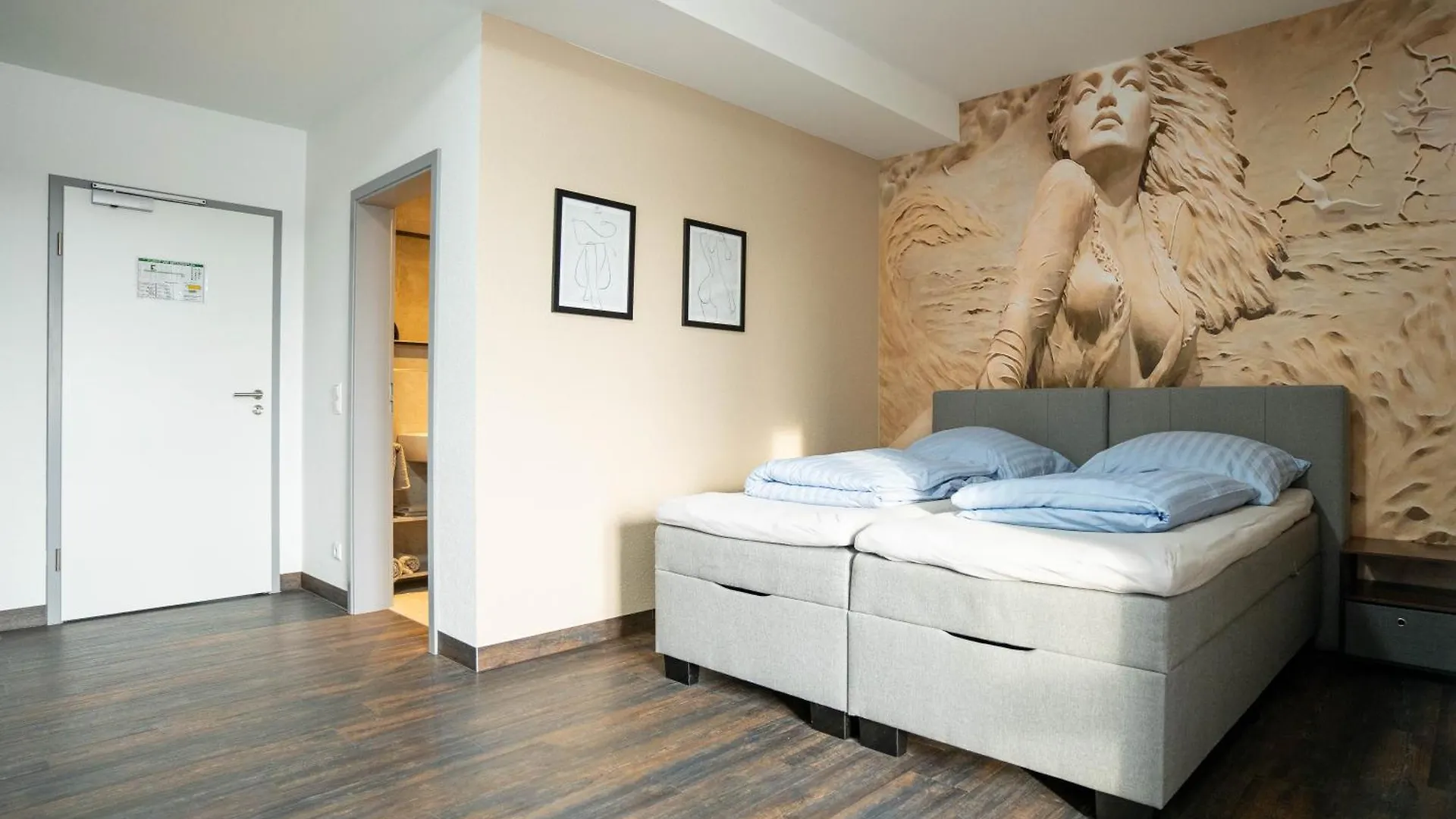 Skr Design Aparthotel Garbsen Germany