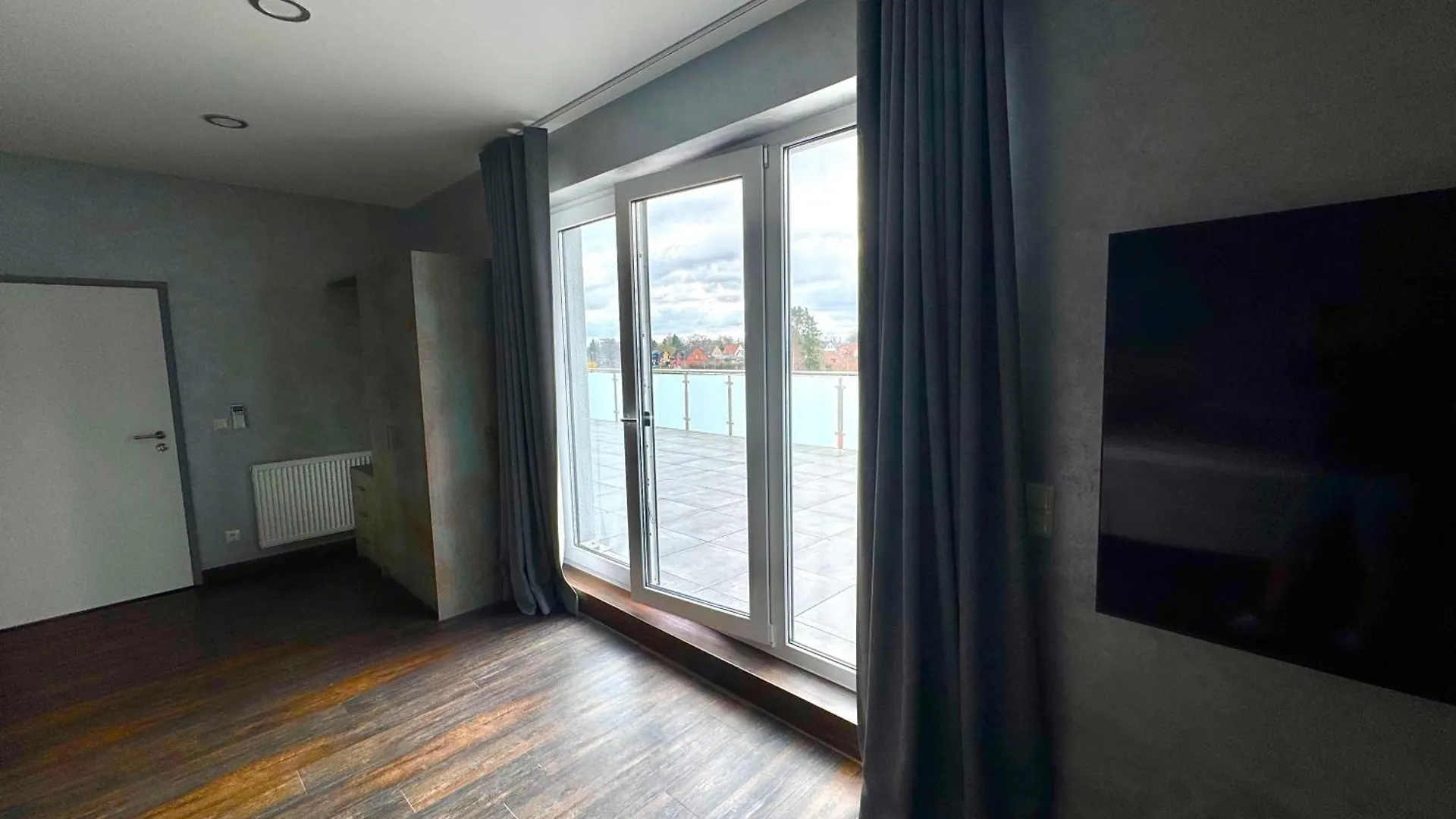 Skr Design Aparthotel Garbsen 0*,  Germany